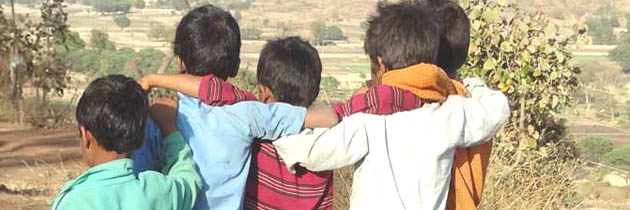 अब घर लौट आओ – महेश्वर तिवारी