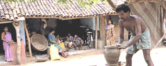 गाँव की तरफ – उदय प्रताप सिंह