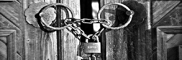 दरवाजे बंद मिले – नरेंद्र चंचल