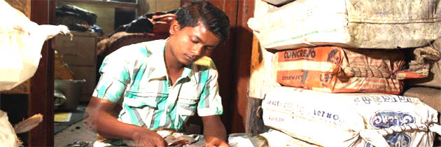 तन हुए शहर के – सोम ठाकुर